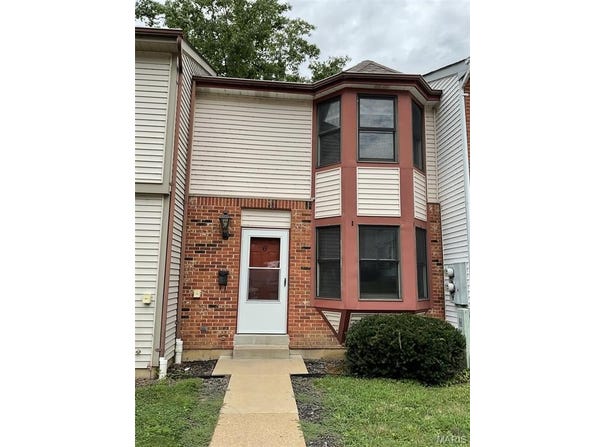 6 Dubois Court, Washington, MO 63090