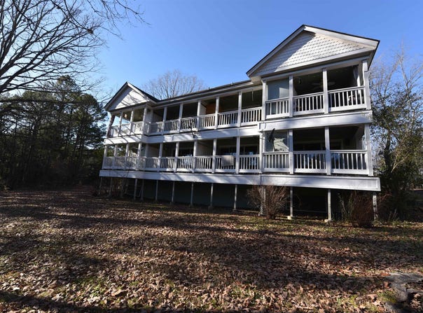 3025 Summerhill Place, Fairfield Bay, AR 72088