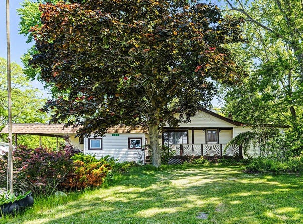 325 W Chicago Road, Coldwater, MI 49036
