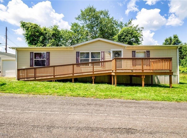499 FINANCE Road, Weirton, WV 26062