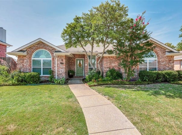 1030 Winslow Drive, Allen, TX 75002