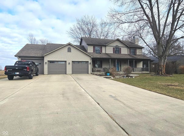 716 Allen Drive, Sweetser, IN 46987