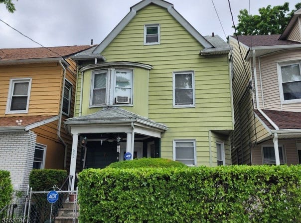 632 Madison Ave, Paterson City, NJ 07514-2820