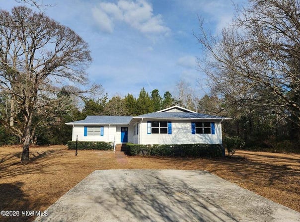 63 Jesse Lee Lane, Hampstead, NC 28443