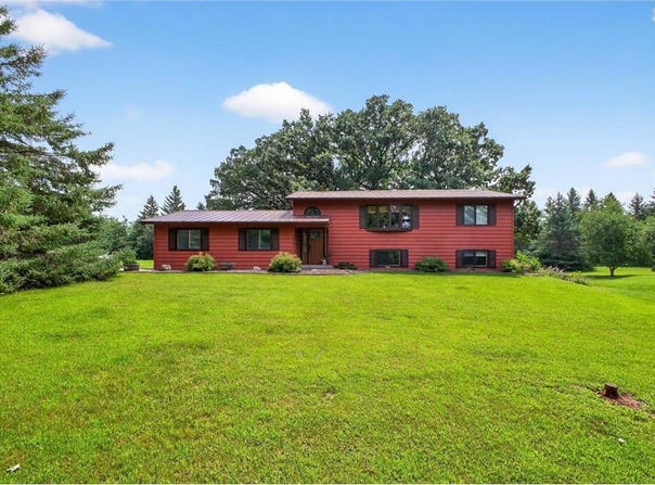 1488 Woodbary Court SE, Rochester, MN 55904