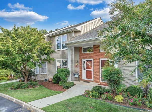 4624 Mill View CT, Roanoke, VA 24018