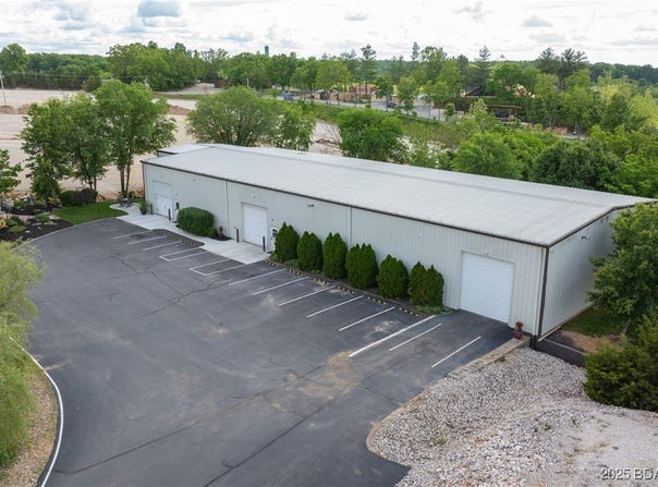 2573 N Business Route 5, Camdenton, MO 65020