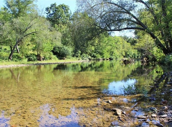 000 Madison 2545, Kingston, AR 72740