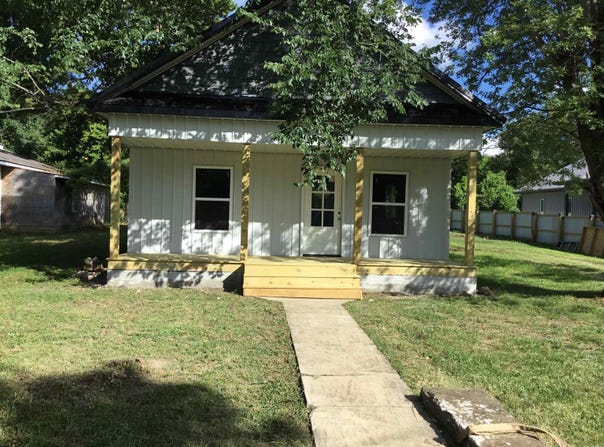 610 Cypress Street, Leslie, AR 72645