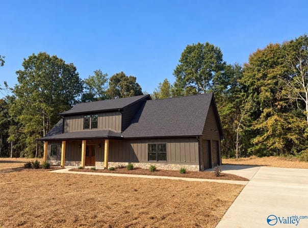 315 Summer Breeze Drive, Cedar Bluff, AL 35959