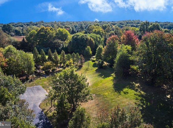 6 MADISON AVENUE, PENNINGTON, NJ 08534