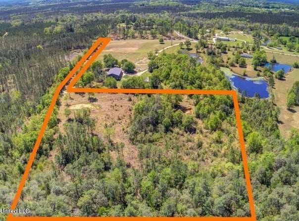 23454 Herman Ladner Road, Saucier, MS 39574