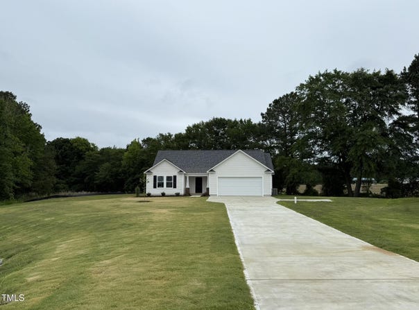 188 Oakfield Trace Drive, Four Oaks, NC 27524