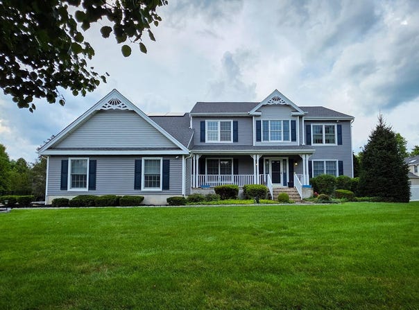 16 BODINE DRIVE, CRANBURY, NJ 08512