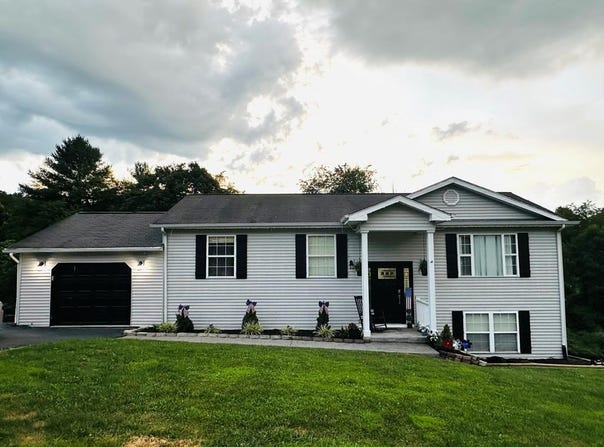 281 Plantation Drive, Richlands, VA 24641