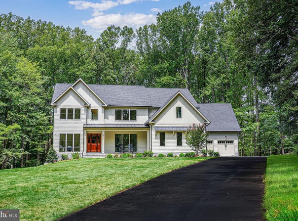 2210 TROTT AVENUE, VIENNA, VA 22181