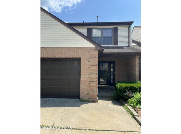 13 Jennifer Court, Lebanon Boro, NJ 08833