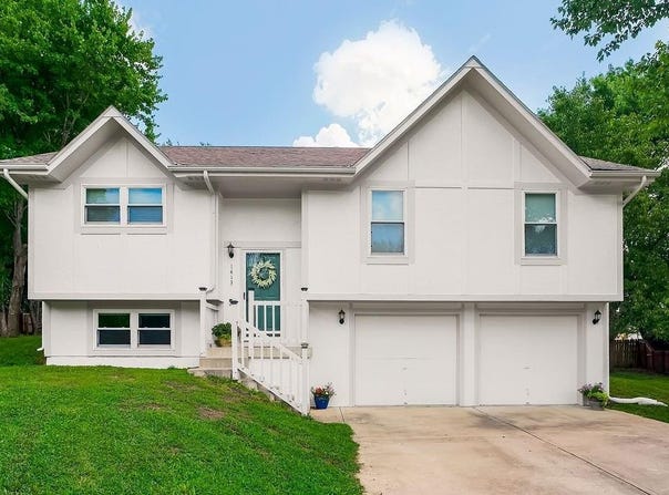 1413 SW Walnut Street, Lee's Summit, MO 64081