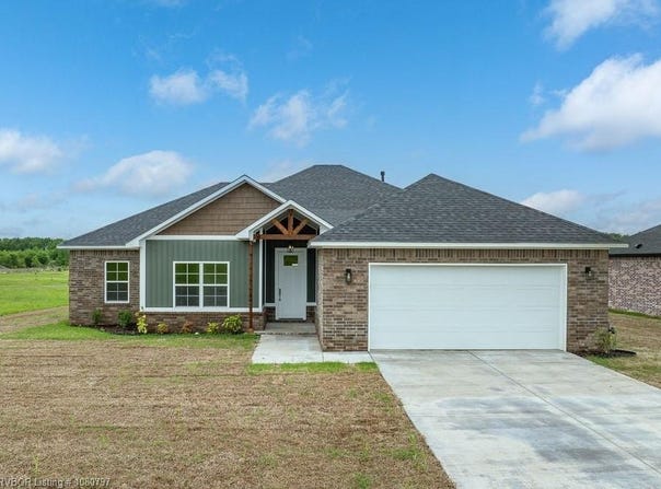 1317 Big Oak  DR, Alma, AR 72921
