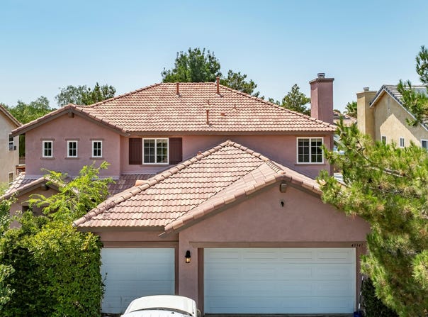 43341 Elizabeth Lane, Lancaster, CA 93535