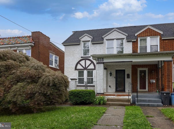 616 NEW HOLLAND AVENUE, LANCASTER, PA 17602