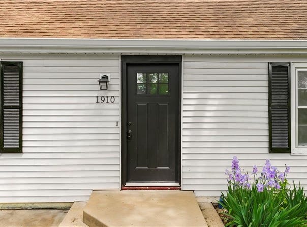 1910 Ottawa Street, Leavenworth, KS 66048