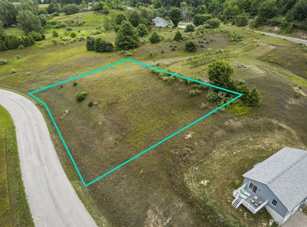 00 S Pine Meadow Path, Suttons Bay, MI 49682