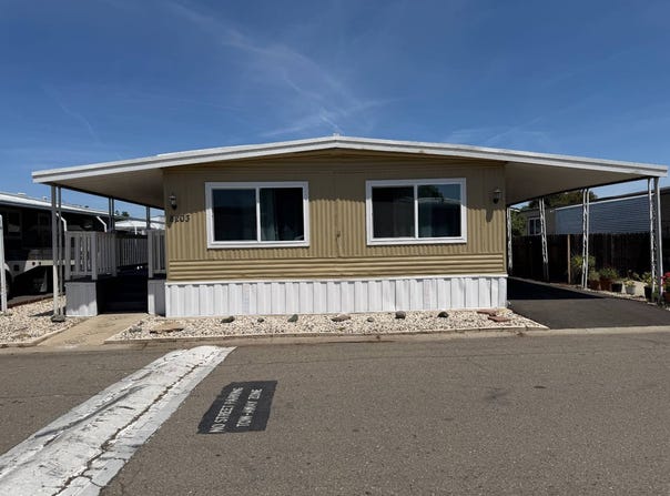 8203 Wildfire Lane, Sacramento, CA 95828