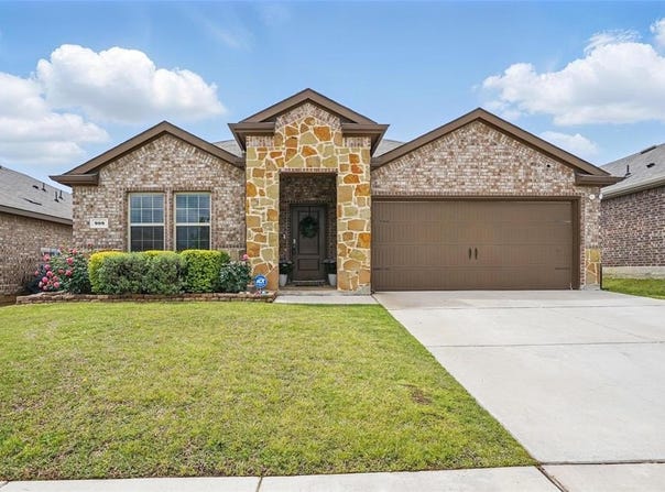 908 Euston Street, Denton, TX 76209
