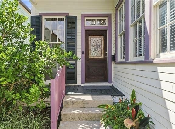 4022 ANNUNCIATION Street, New Orleans, LA 70115