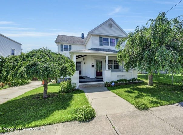 111 Harrison Street, Taylor, PA 18517