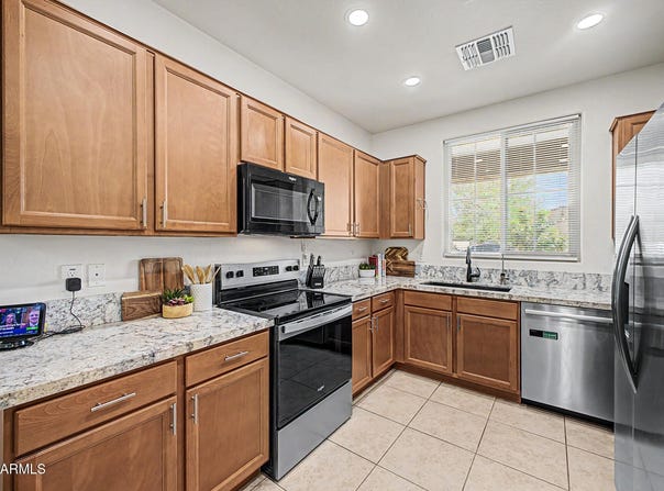 12160 W SUPERIOR Avenue, Tolleson, AZ 85353