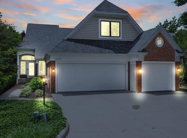 2227 Turnberry Lane, Fort Wayne, IN 46814