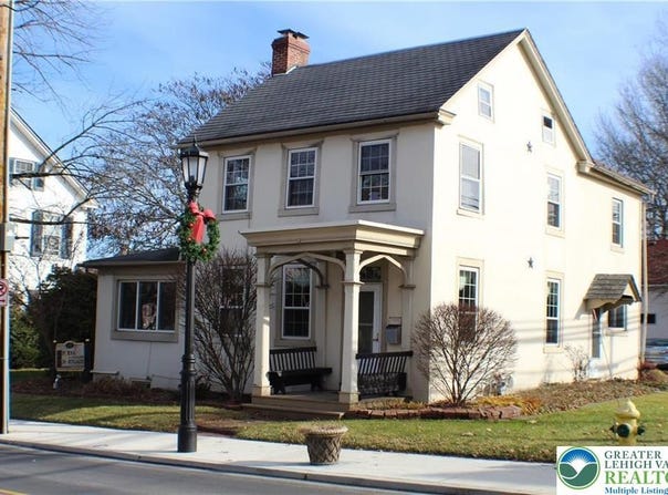 135 S Main Street, Coopersburg Boro, PA 18036