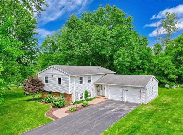 435 Bills Road, Walworth, NY 14502