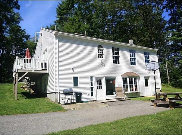24 Jason Circle, Boothbay, ME 04537