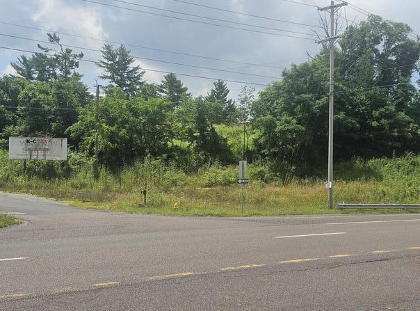 106 Willow Springs Road, Cedar Bluff, VA 24609