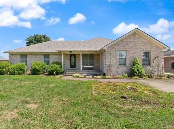4006 Weber Lane, Floyds Knobs, IN 47119