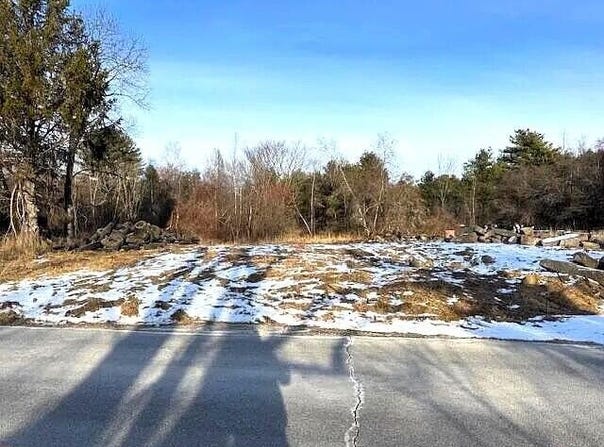 159 Proctor Road, Arundel, ME 04046