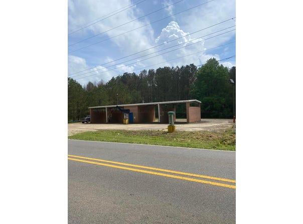 74 ARKADELPHIA Rd, Jasper, AL 35504