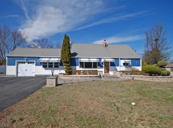 12 Cranbrook Ave, Hillsborough Twp., NJ 08844
