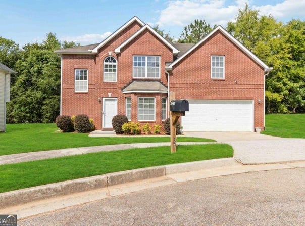 1127 Oak Hollow, Hampton, GA 30228