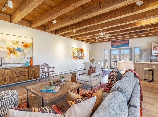 637 Alto Street, Santa Fe, NM 87501