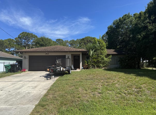 352 SW Voltair Terrace, Port Saint Lucie, FL 34984