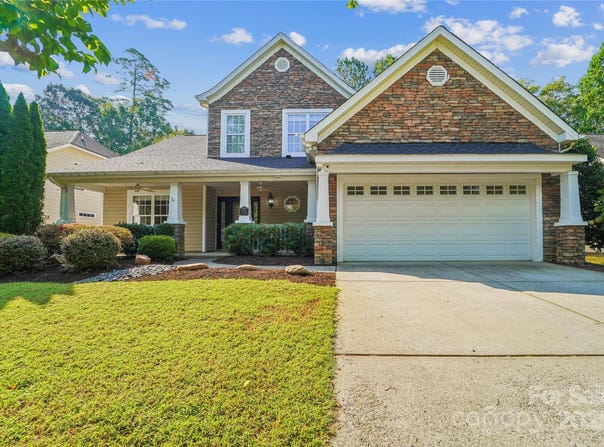 1237 Saint Johns Avenue, Matthews, NC 28104