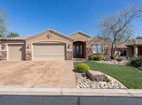 805 S DIXIE Dr, St George, UT 84770