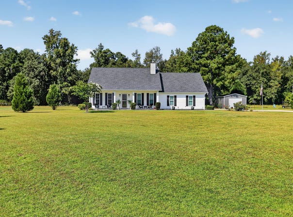138 Hidden Hills, Cross, SC 29436