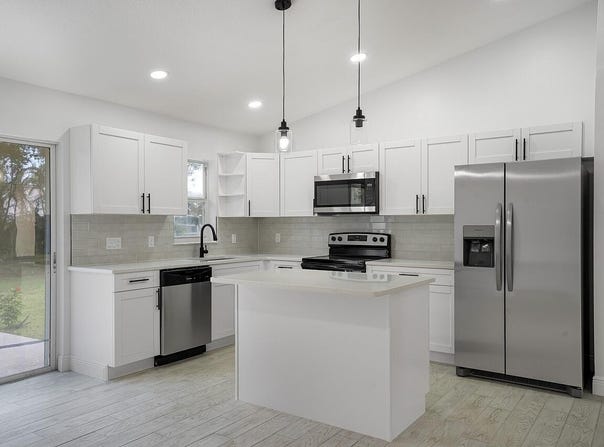673 Cavern Terrace, Sebastian, FL 32958