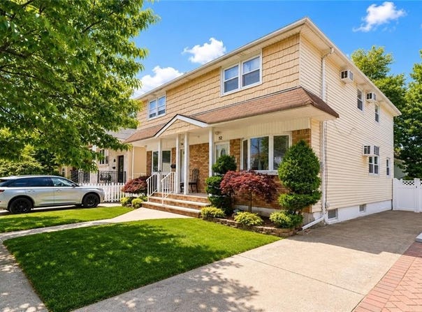 52 Cambridge Avenue, Staten Island, NY 10314