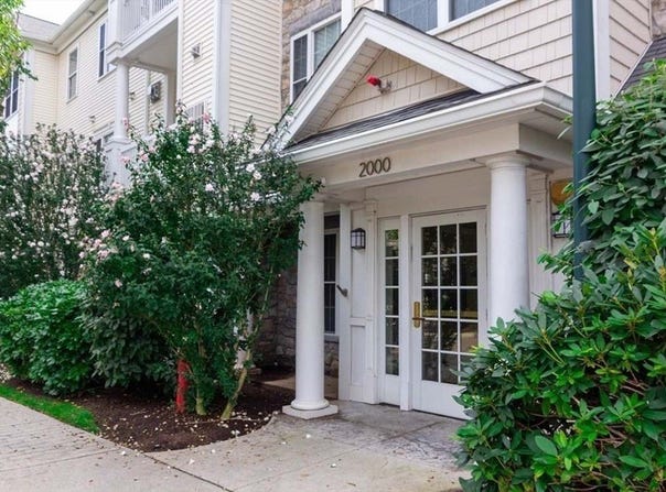 2201 Davenport Ave, Canton, MA 02021